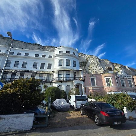 Studio Next To Port, Cliffs, With Parking Dover Esterno foto
